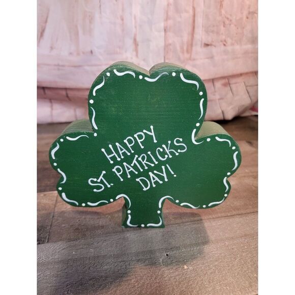 Wooden Happy St Patrick’s day clover decor spring - Picture 1 of 5